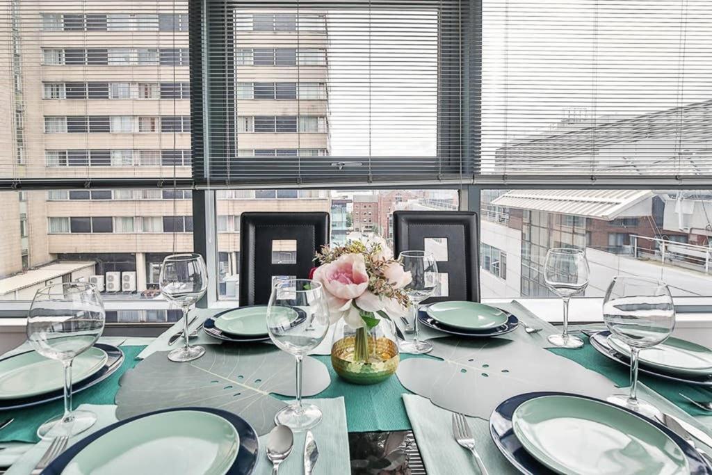 Апартаменты The Exclusive Gem Of Leeds - Sleeps 8 Экстерьер фото