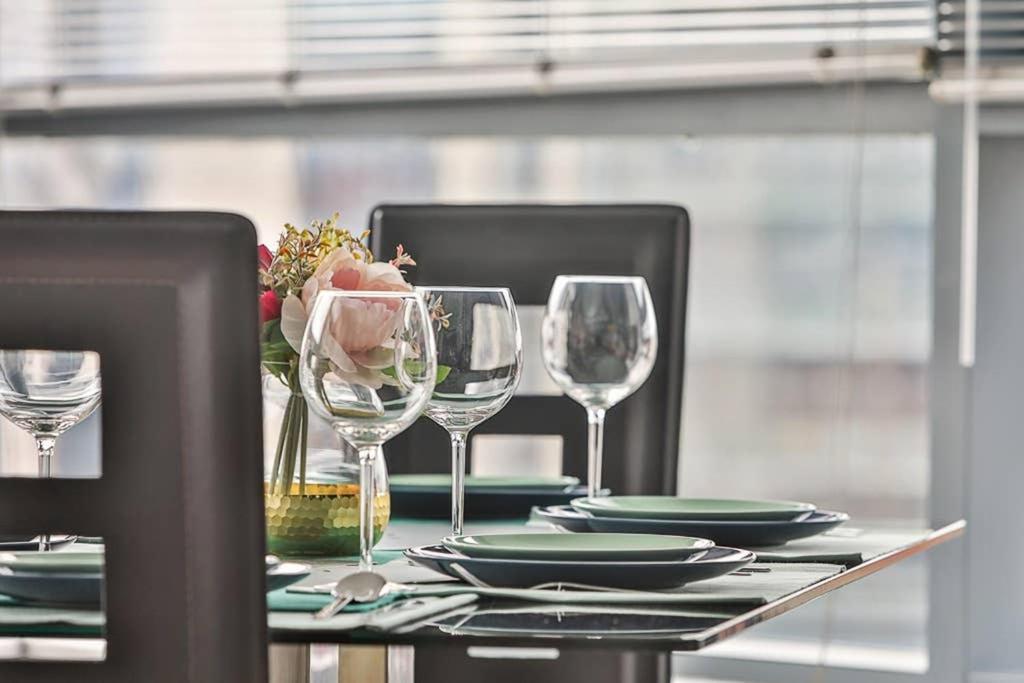 Апартаменты The Exclusive Gem Of Leeds - Sleeps 8 Экстерьер фото